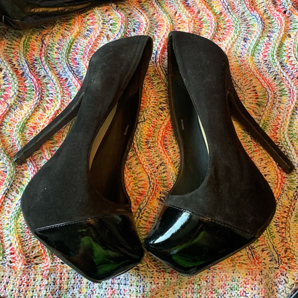 6 inch black heels⭐️